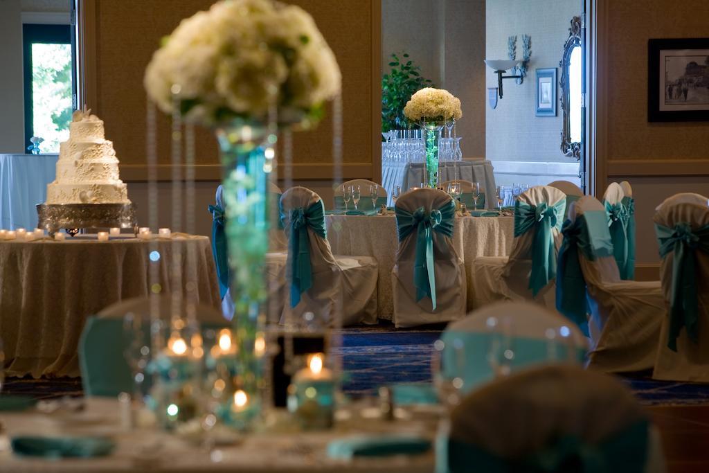 גאלווי Seaview, A Dolce Hotel מסעדה תמונה